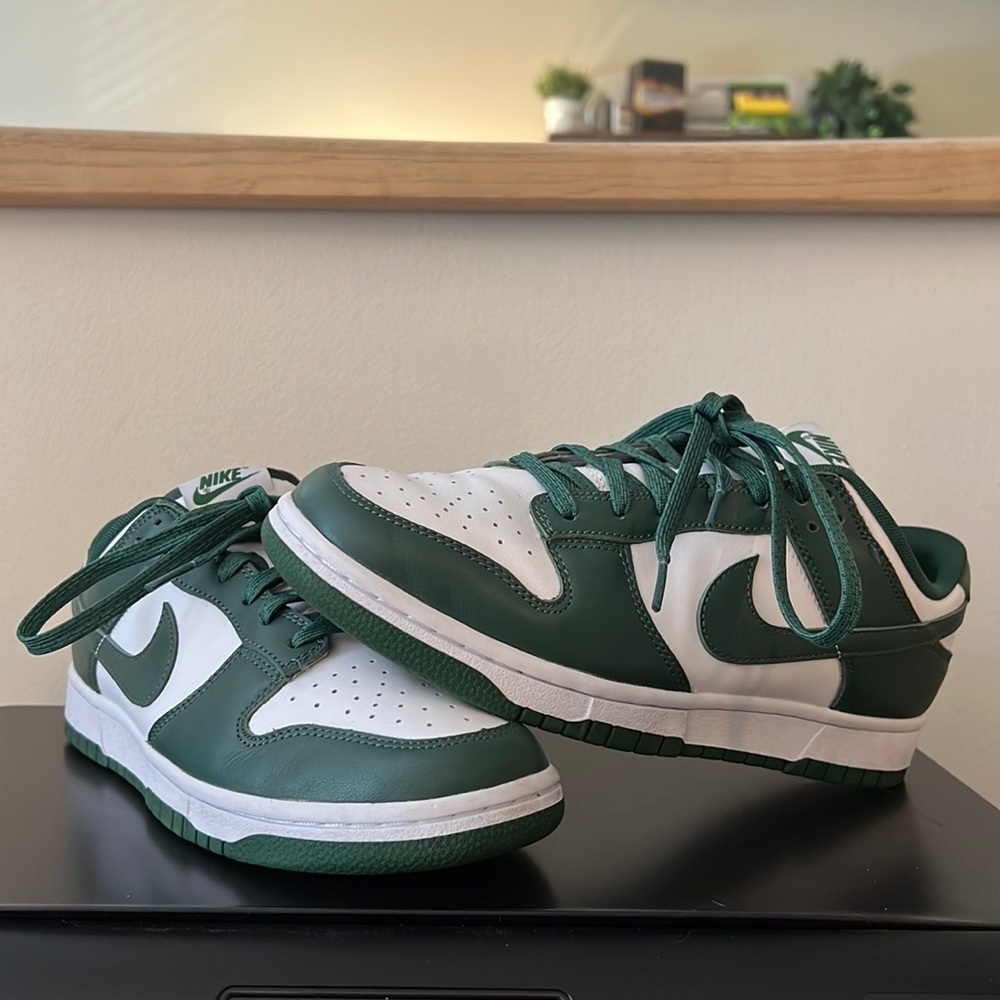 Nike Dunks